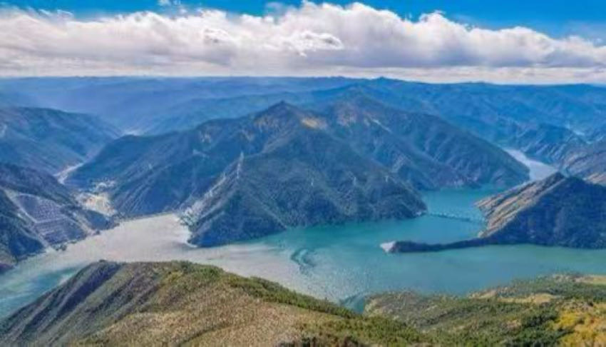 世界已建最高土石壩兩河口水電站。主辦方供圖