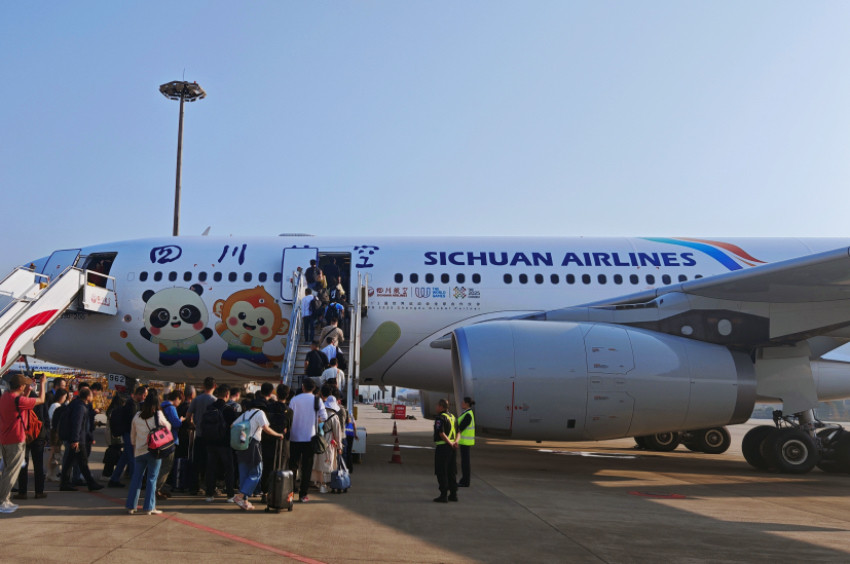 “成都世運號”飛機。四川航空供圖