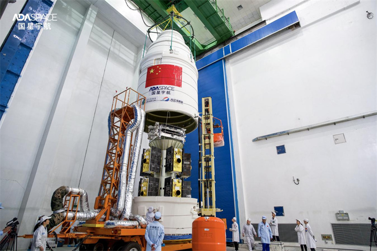 “一箭十二星”。崇州市委宣傳部供圖