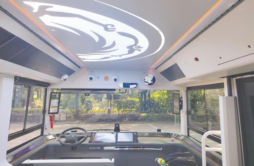 成都首條自動駕駛公交線路即將上線