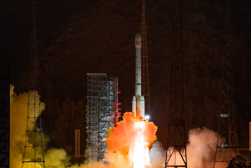 發射現場。郭文彬攝