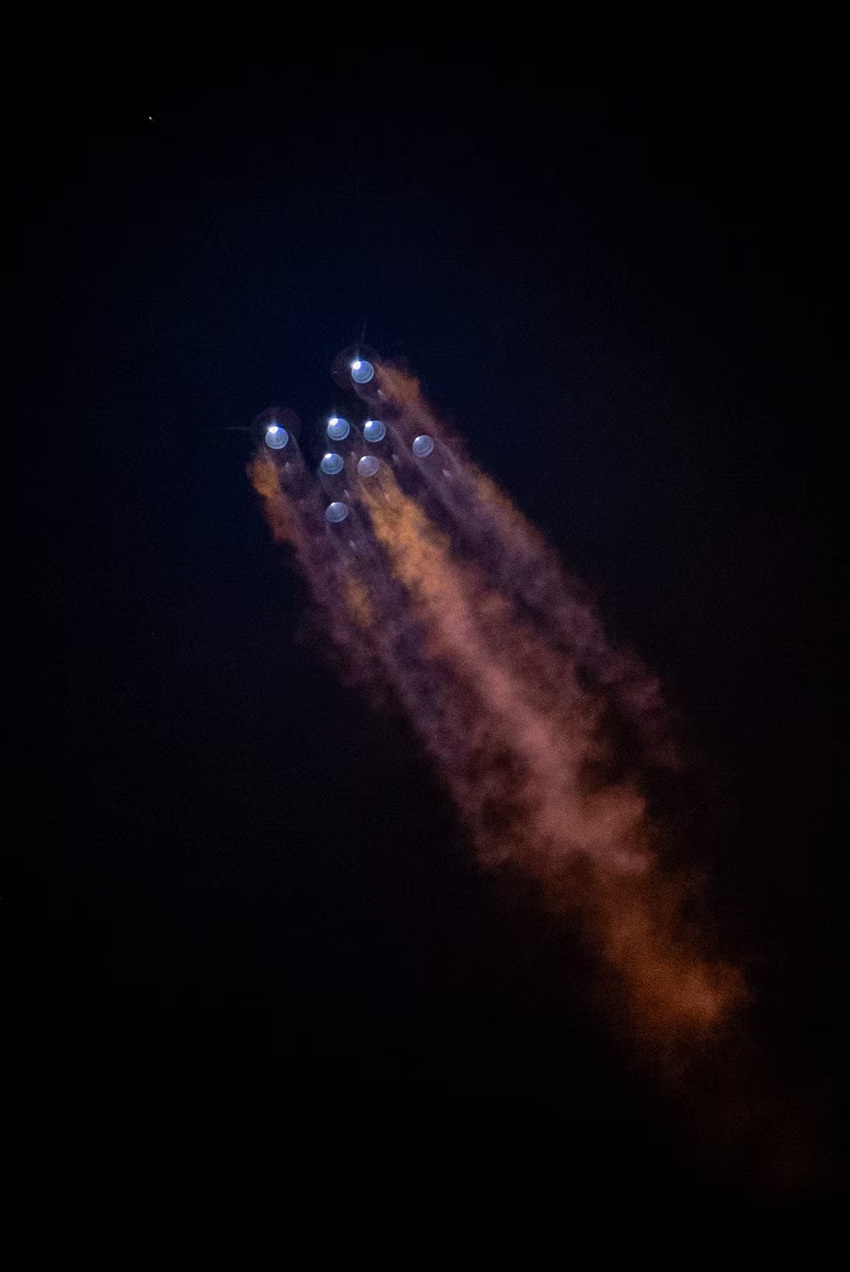 天問二號探測器發射升空。郭文彬攝