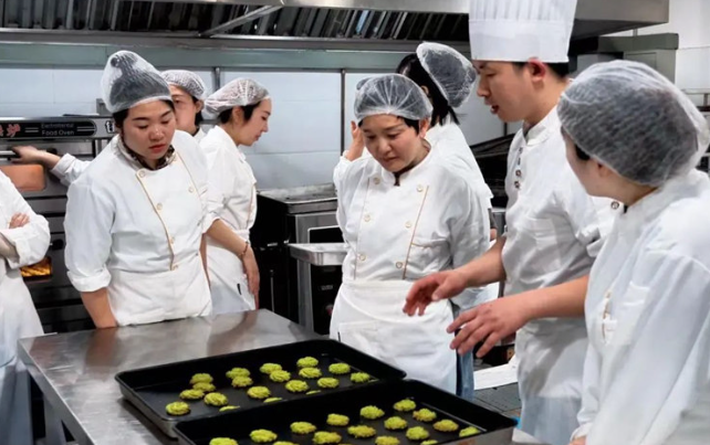 “宜鄰課堂”特色課程打通技能致富“最后一公里”