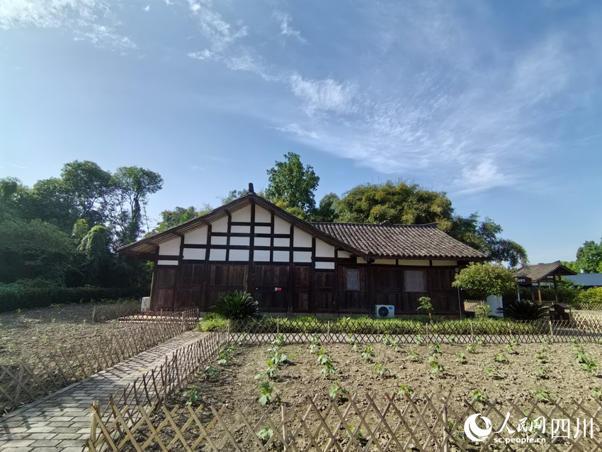 歐陽道達舊居的田園風光。人民網記者 劉海天攝