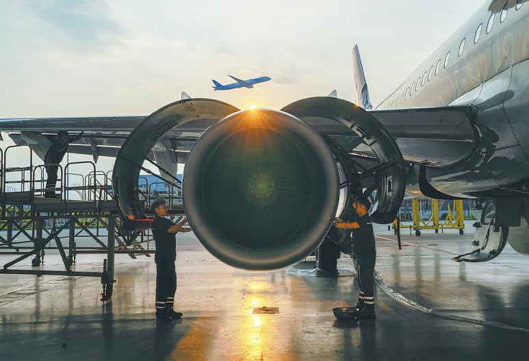 把脈問診 成都這家“醫院”為全球修飛機