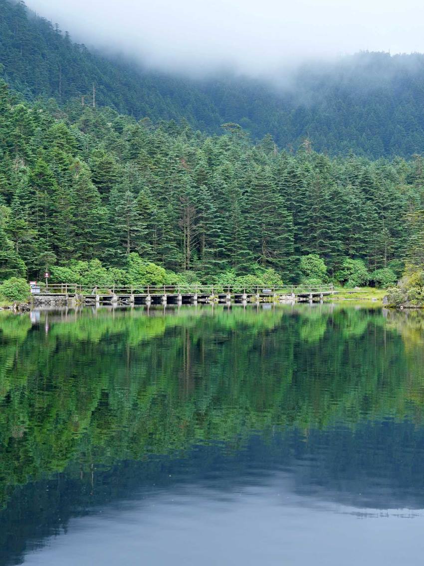 螺髻山。涼山州委宣傳部供圖