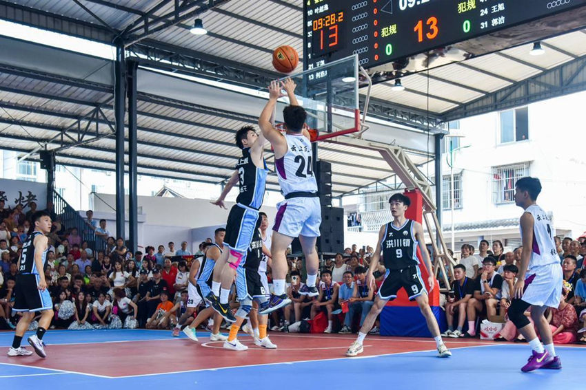 村BA比賽現場。周宇琴攝