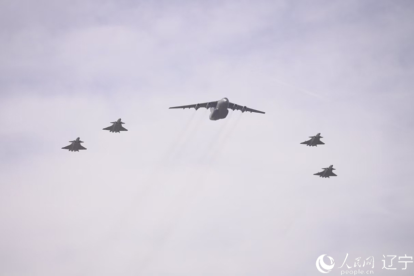 【組圖】第十二批30位在韓中國人民志愿軍烈士遺骸回到祖國【2】