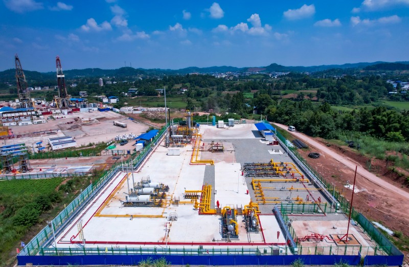 資陽氣田生產井站。王平攝