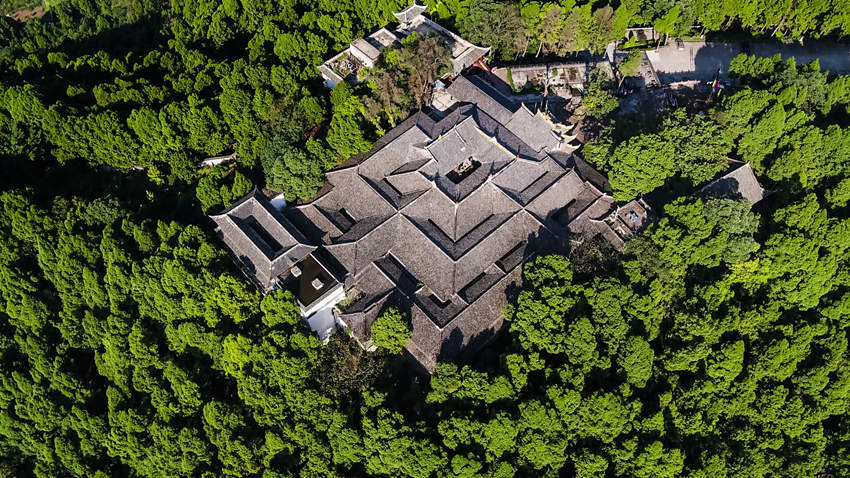 高峰山俯瞰圖。 蓬溪縣委宣傳部供圖