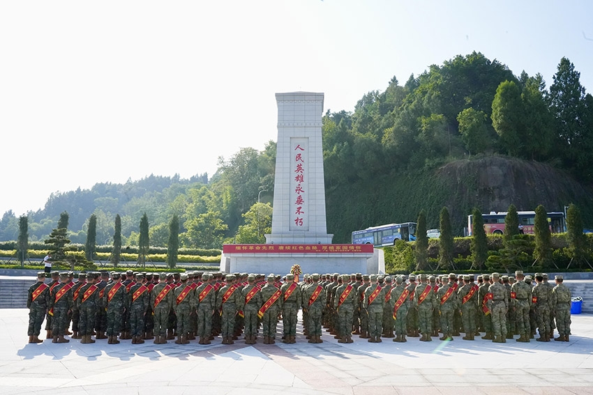廣安新兵入伍活動。廣安市退役軍人事務局供圖