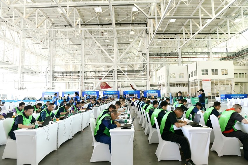 理論考試現場。主辦方供圖