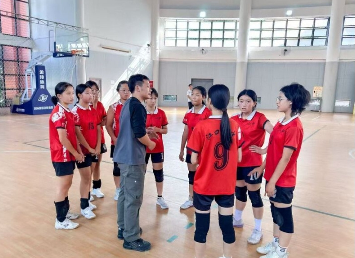 戰術布置。彭志農攝