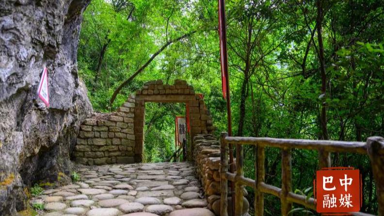 光霧山：不只看紅葉④ 米倉古道帶你“穿越”千年前的秋天