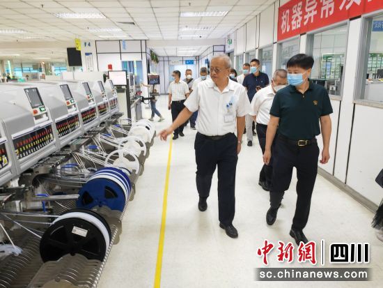 參訪臺達電子、金利寶新材料公司。 成都青白江區委統戰部供圖