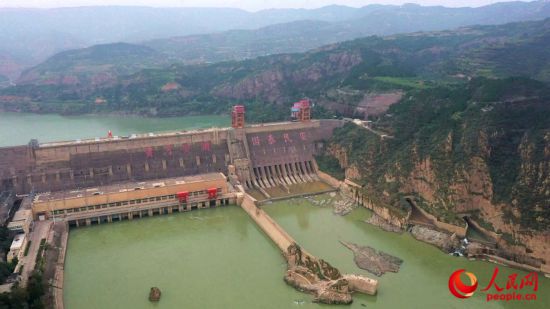 三門峽大壩。人民網記者 慎志遠攝