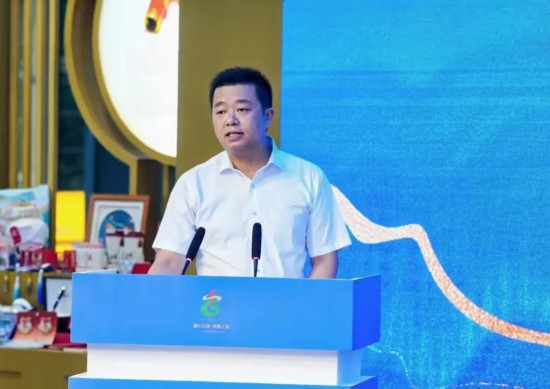 古藺縣委書記趙源華致辭